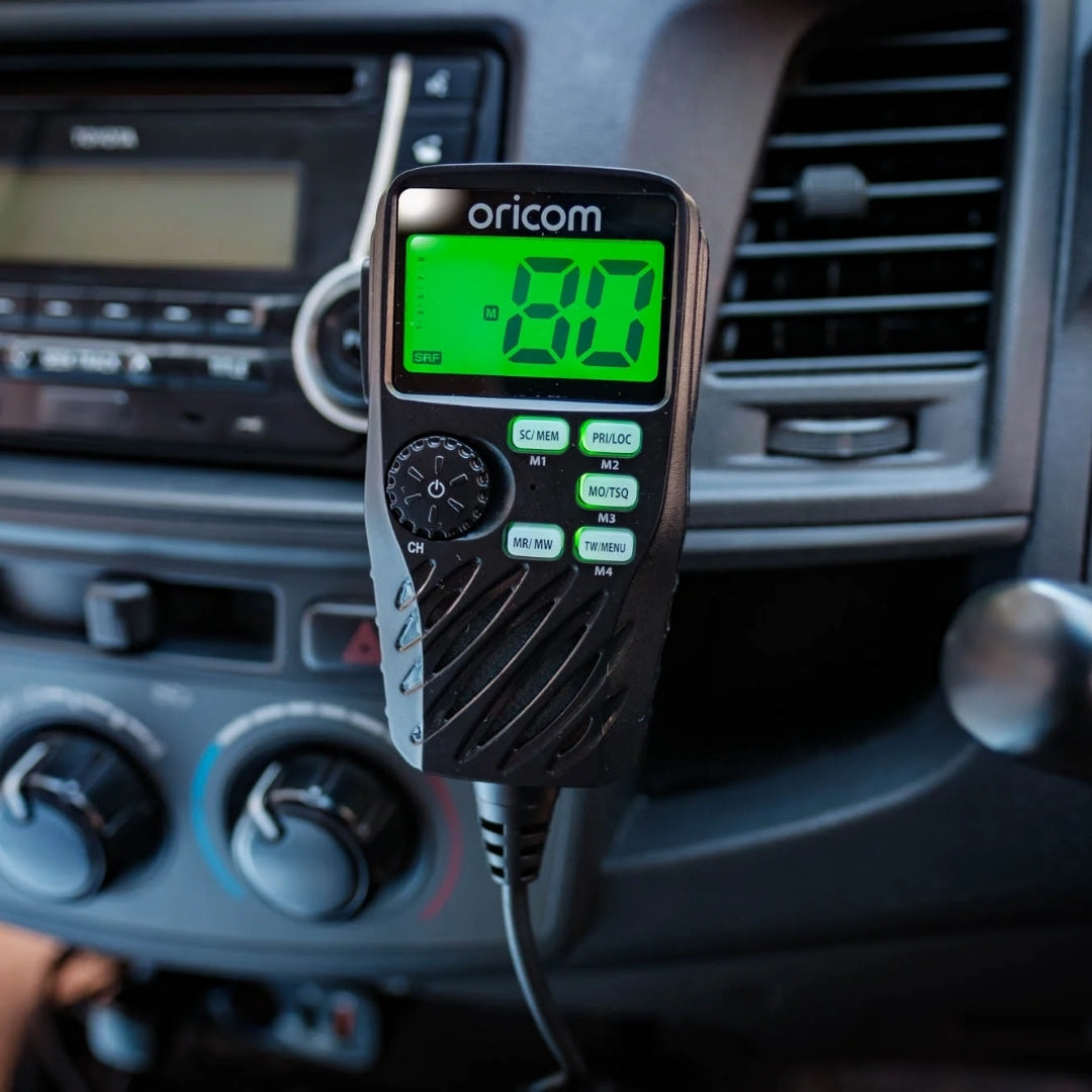 Oricom UHF390R4X4 4X4 Offroad Pack with 5W UHF Radio and Antenna