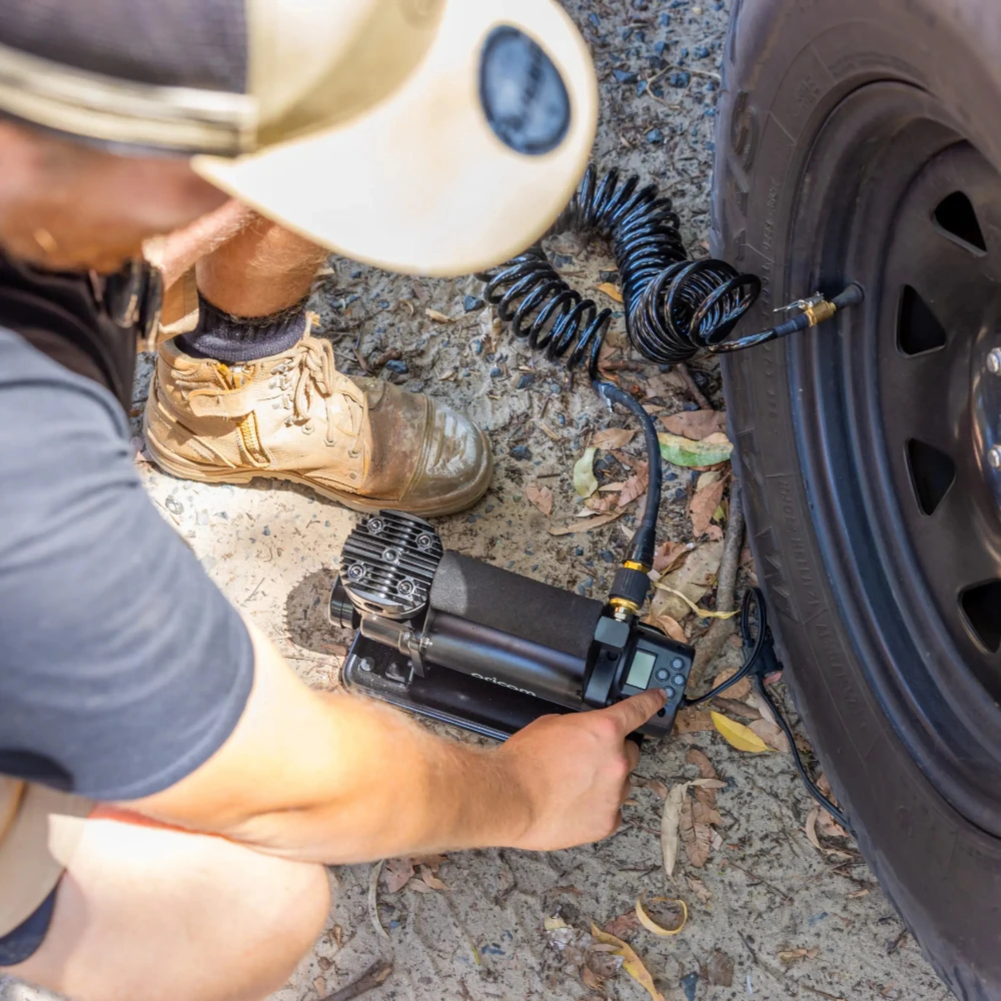 Oricom AIR20 Portable Air Compressor with Backlit Digital Display