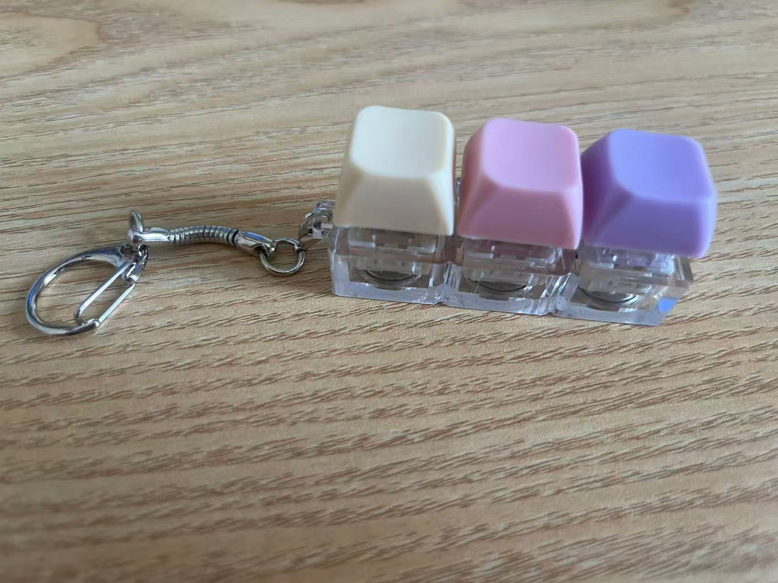 ADHIX ADXAURA - LED Light Mechanical Keycap Keychain Fidget Clicker