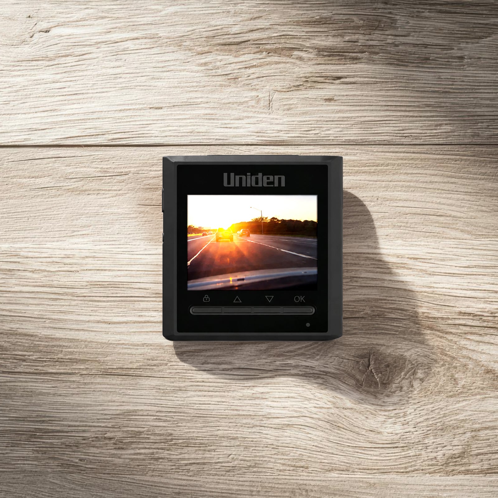 UNIDEN CAM35 - Full HD 1080P Dash Cam with 2