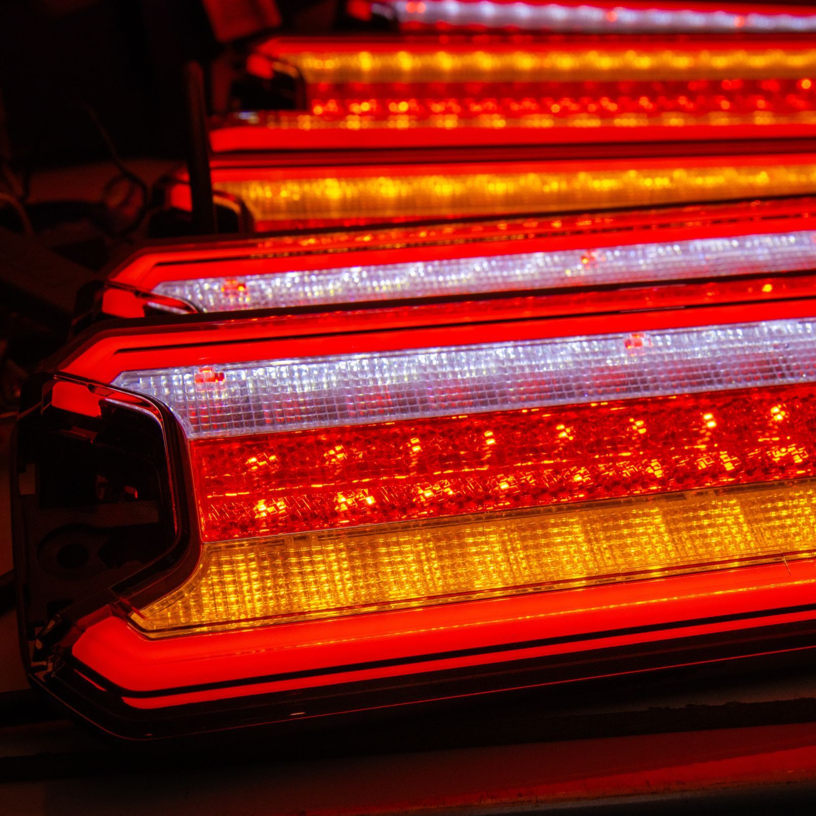 Narva 97202 Model 72 Rear Stop/Tail/Indicator Lamp With In-Built Retro Reflector, With 0.5M Of Cable