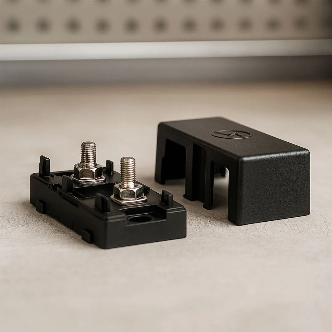 OEX ACX6531 Panel Mount Fuse Holder Mega 1 Way 500A Side Connection Entry