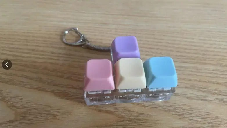 ADHIX ADXAURA - LED Light Mechanical Keycap Keychain Fidget Clicker