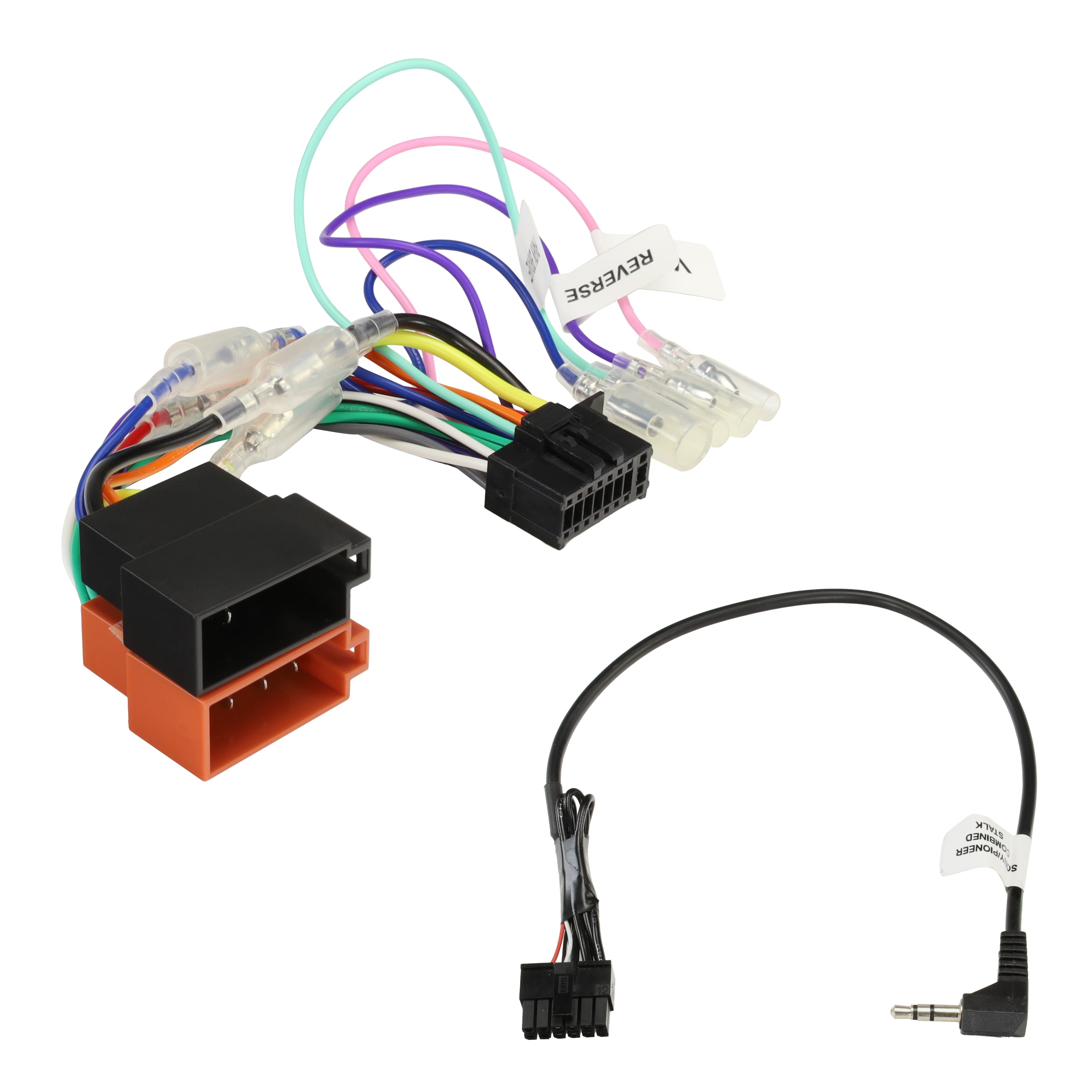 Aerpro APP9PIO8 ISO harness alongside its SWC patch lead with 3.5mm jack
