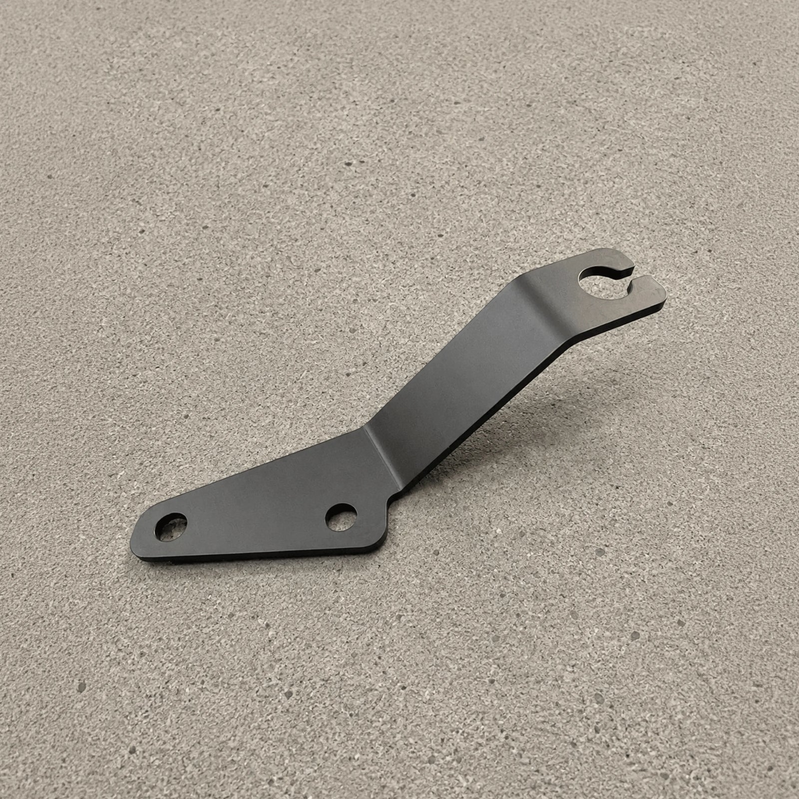Aerpro APVCBB15 Bonnet Mount UHF Antenna Bracket Toyota Prado 150 Series