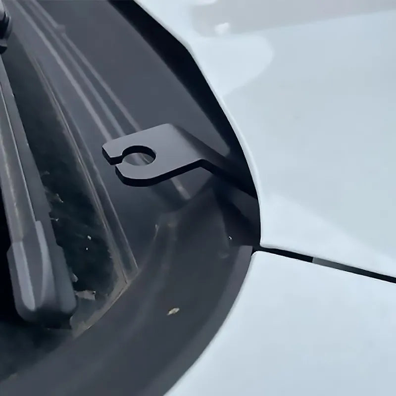 GMF4x4 BB-044D (044D-BB) UHF Antenna Bonnet Bracket To Suit LDV T60 2017+ - Driver Side