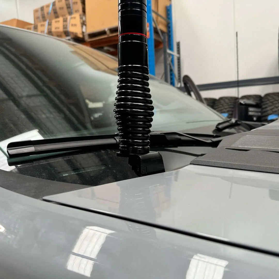 GMF4X4 BB-180D (180D-BB) UHF Antenna Bracket | Suit Chevrolet Silverado 2500 Bonnet Aerial 2023.5 Driver Side+