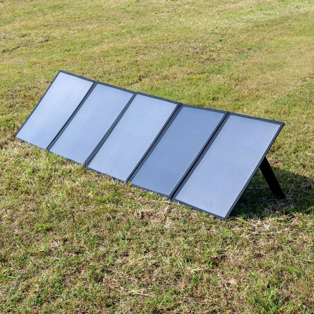 Drivetech 4x4 DTSB250 250W Foldable Solar Blanket Kit