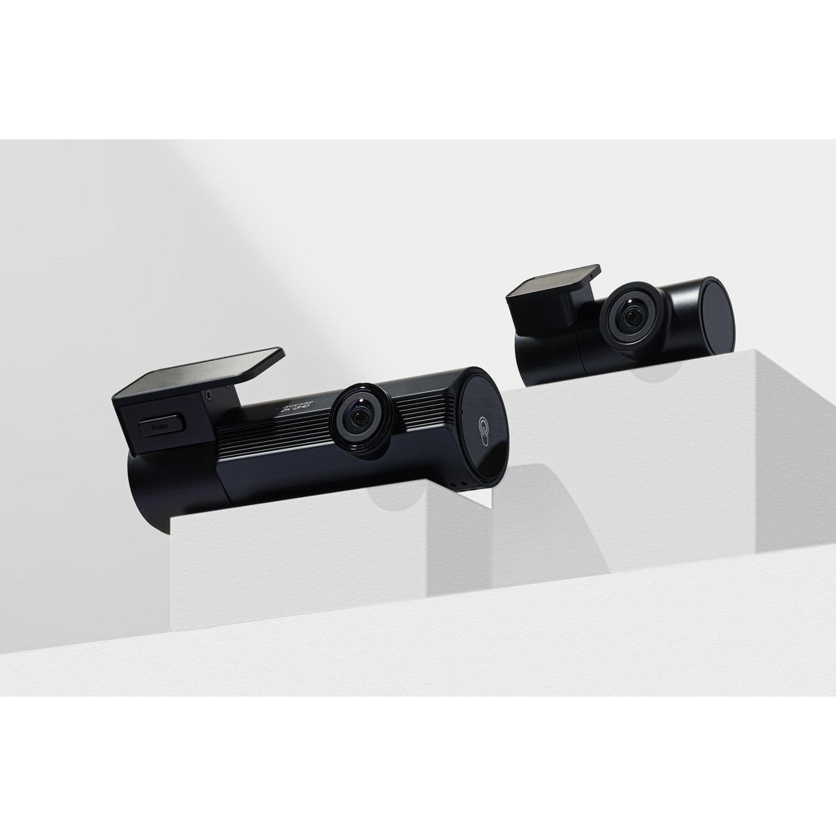BlackVue ELITE8-2CH-64 ELITE 8-2CH 64GB Dual 2K QHD Front & Rear Cloud Dash Cam