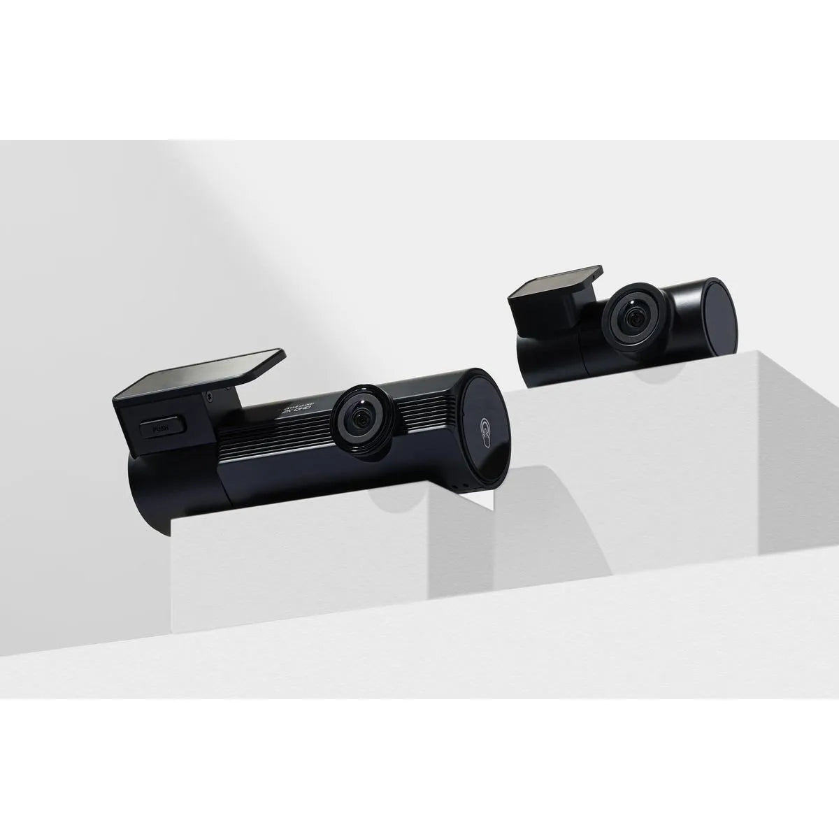 BlackVue ELITE8-2CH-128 ELITE 8-2CH 128GB Dual 2K QHD Front & Rear Cloud Dash Cam