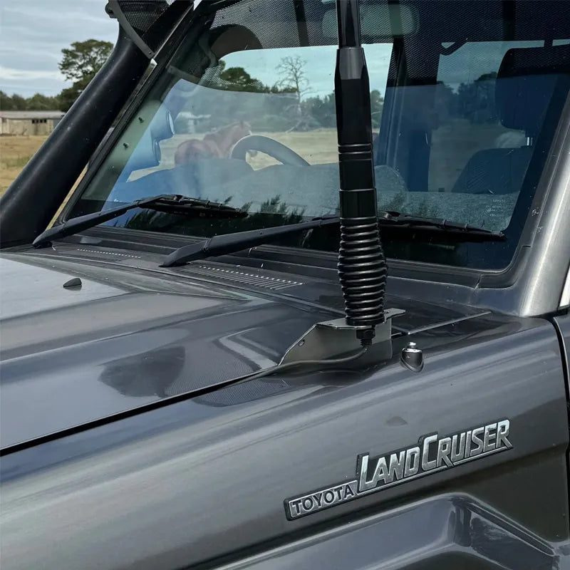 GMF4x4 FB-138P (FB-138P) UHF Bracket To Suit Toyota Land Cruiser LC79 2012-2023 Fender PSG