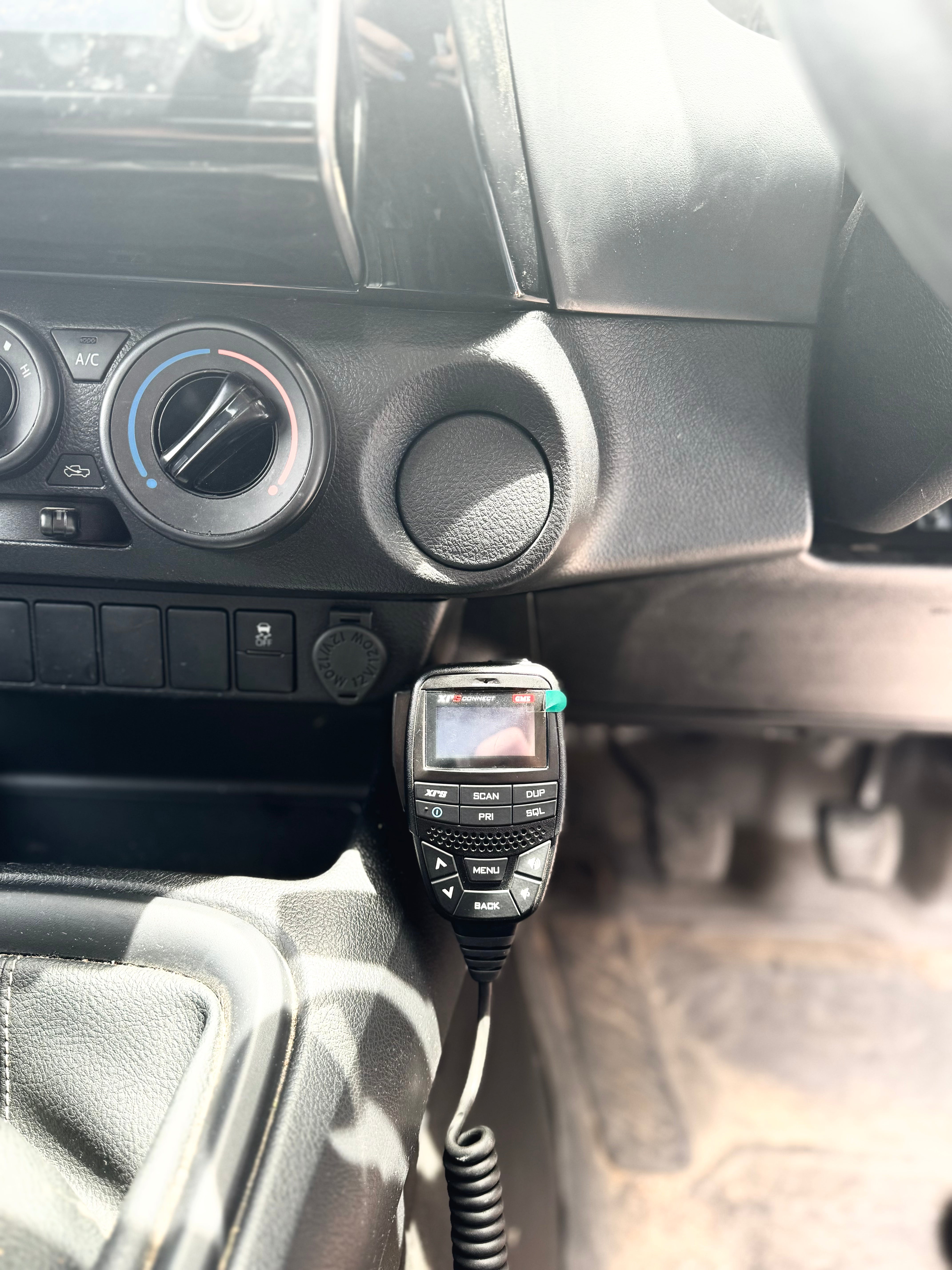 GMF4x4 HP-234 Toyota Hilux N80 2015-Current Stainless Steel UHF Handpiece Mount