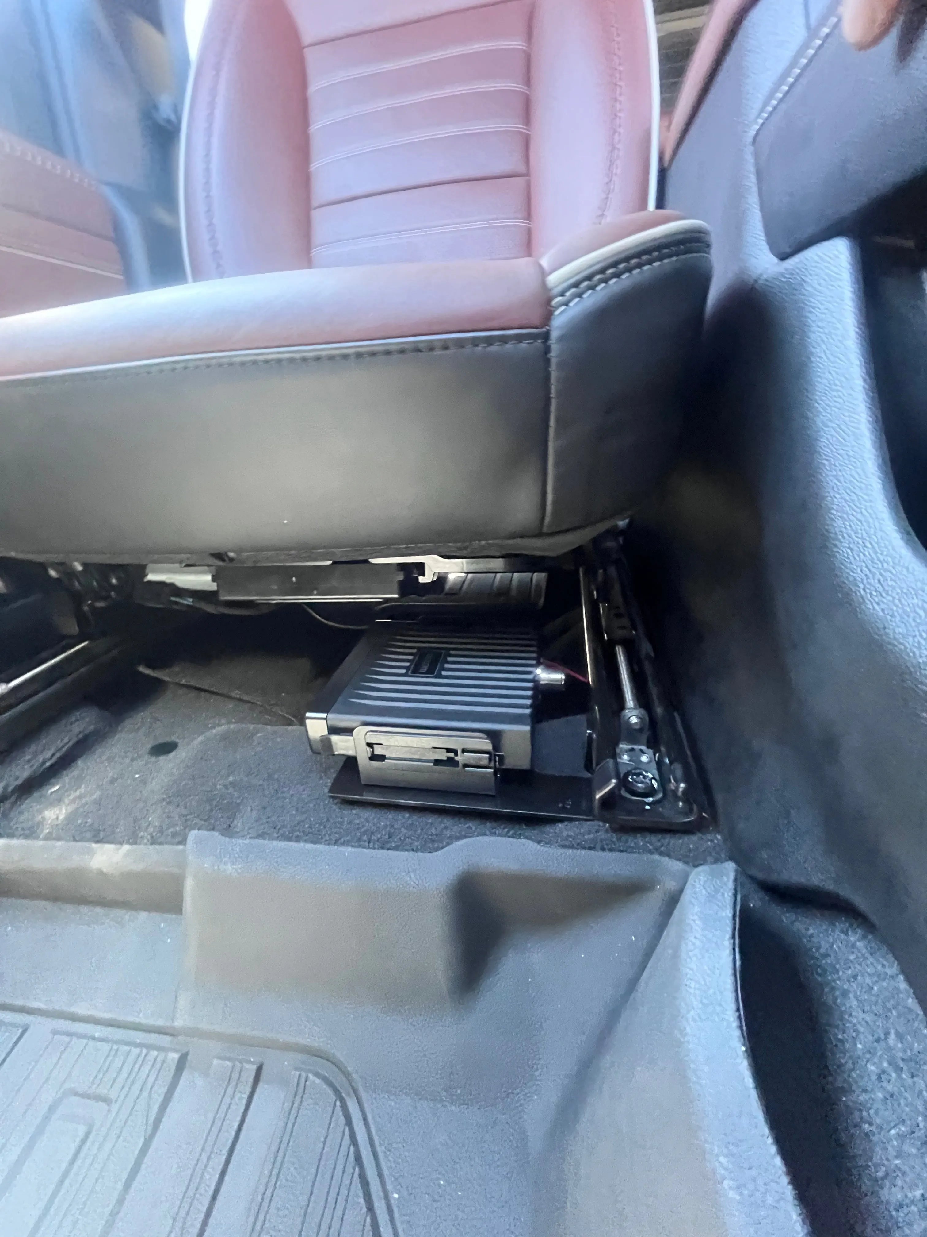 GMF4x4 168-RAD GMC Sierra Denali 2500 2020-Current Under Seat Radio Bracket