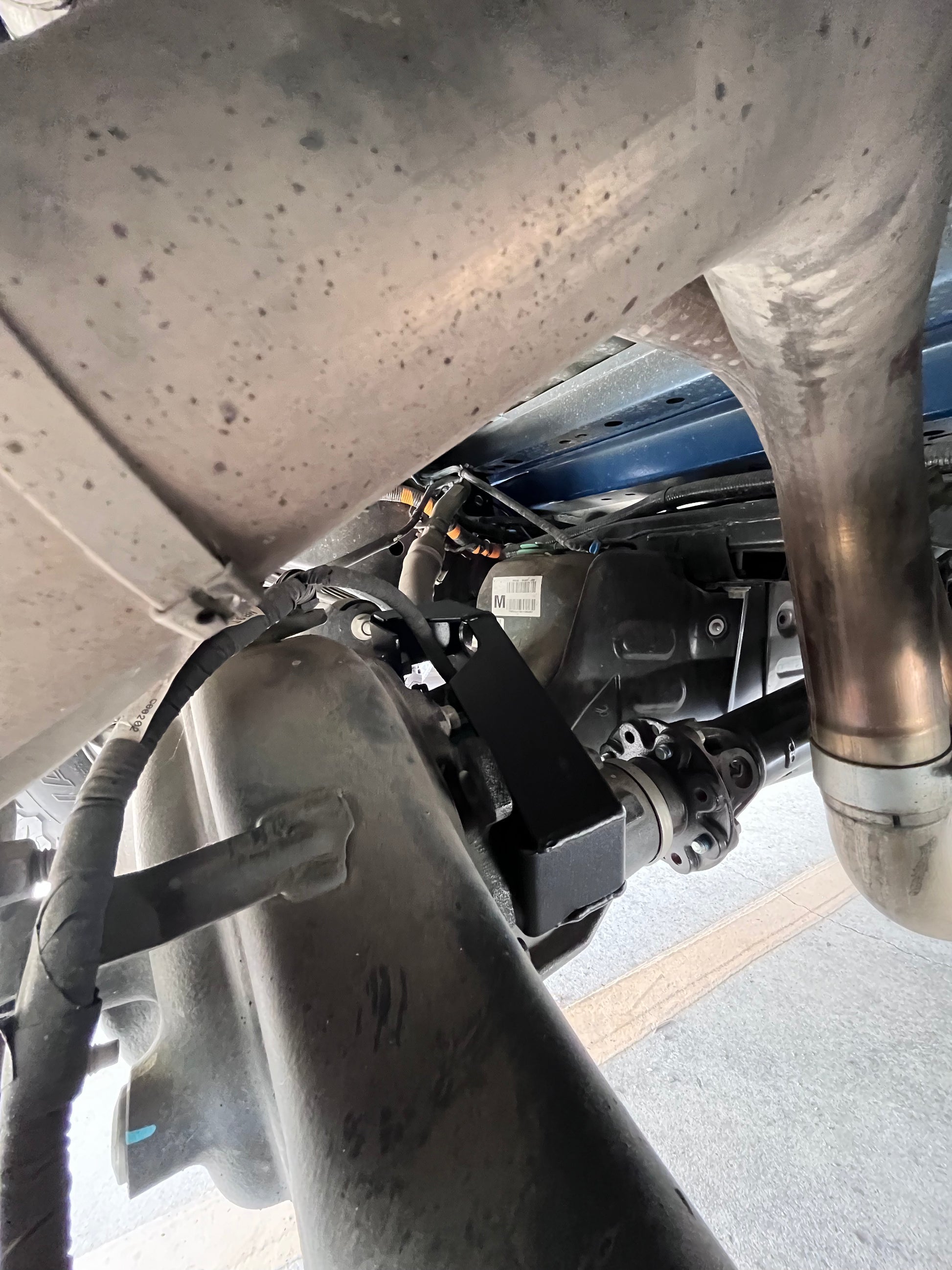 GMF4x4 DG-2007 BLK Ford Raptor Next Gen and RA Rear Differential E-Locker Guard Black