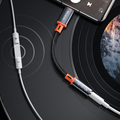 MCDODO MCA-7561 USB-C to 3.5mm Audio Adaptor with Built-In DAC – Mcdodo Premium Audio Solution