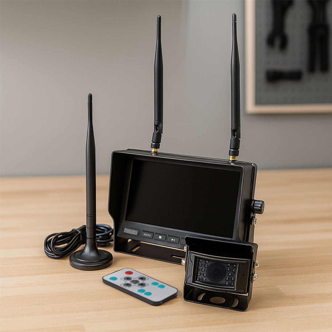 Mongoose MCK741WH 2.4G HD Digital Wireless 7" Monitor & Camera Kit