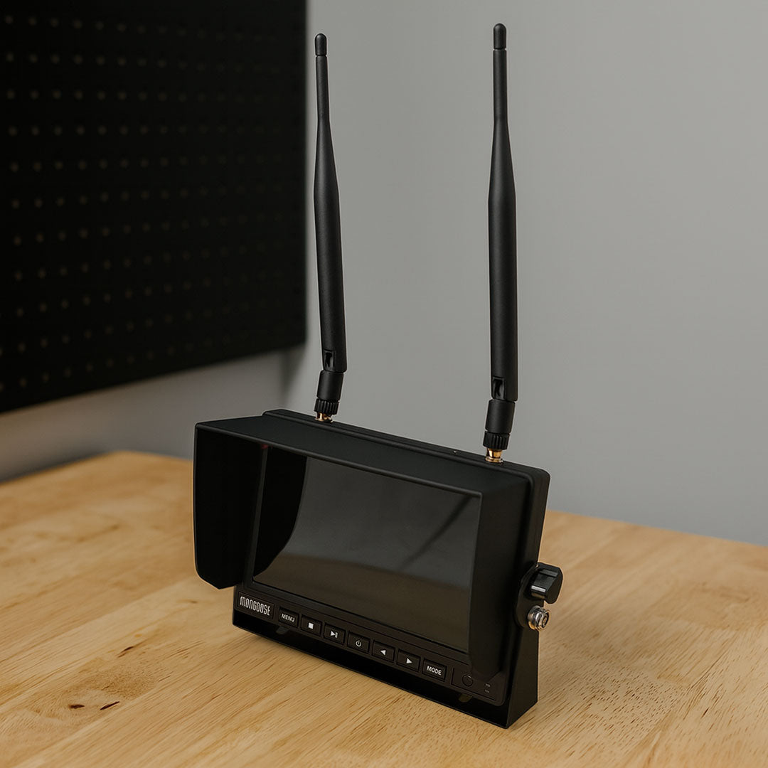 Mongoose MCK741WH 2.4G HD Digital Wireless 7