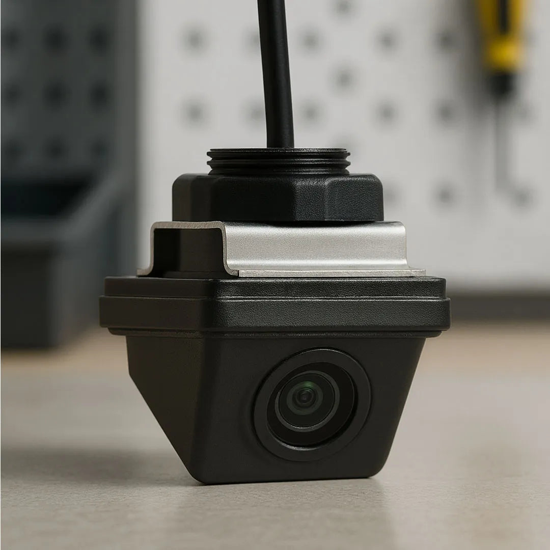 DNA RCO170 | CMOS Reverse Camera with OEM Stalk Mount – PAL/NTSC, IP68 Waterproof, 170° View Angle