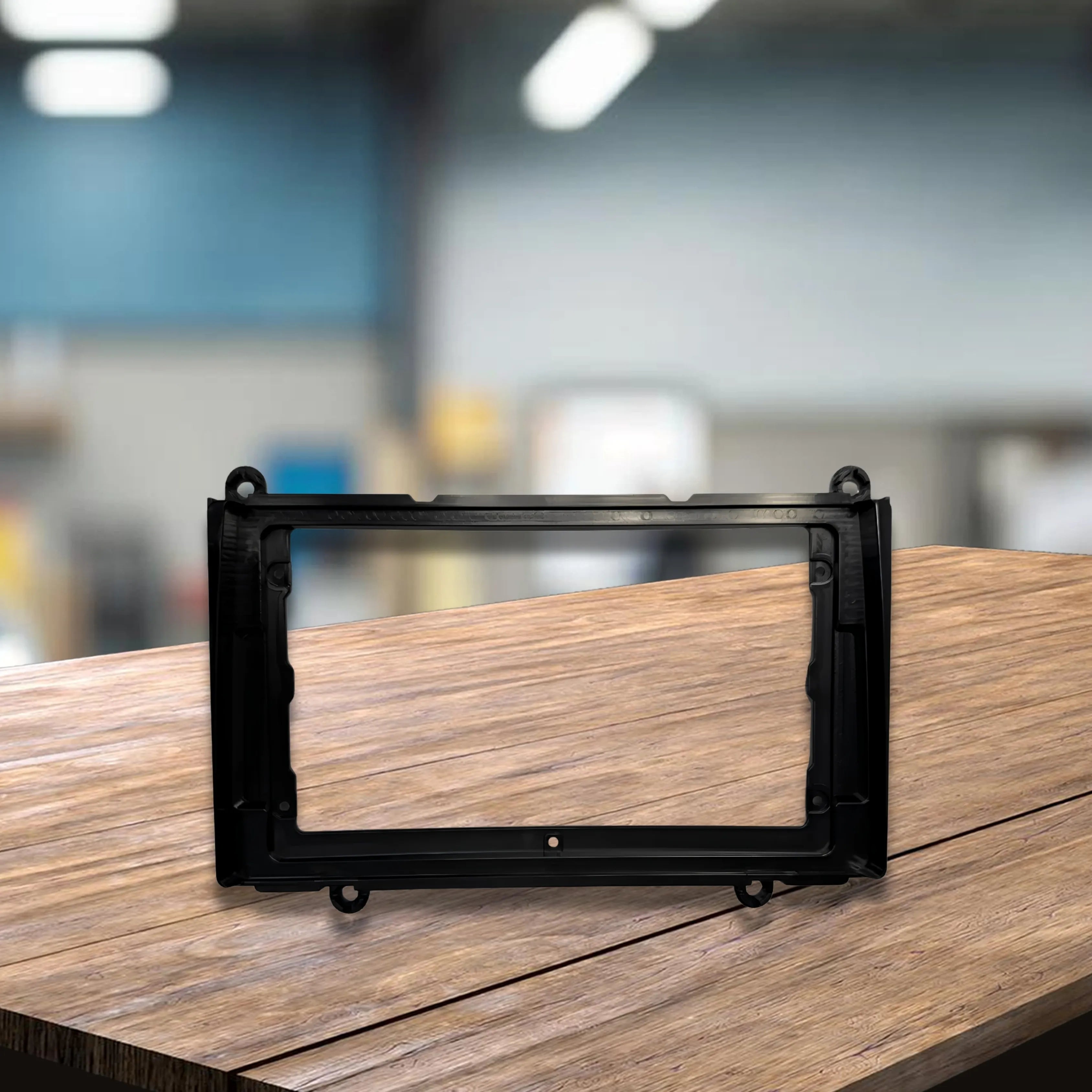 Stinger SF9-TY04 9" Trapezoid Fascia for Toyota HiAce H300 Series (2019+)