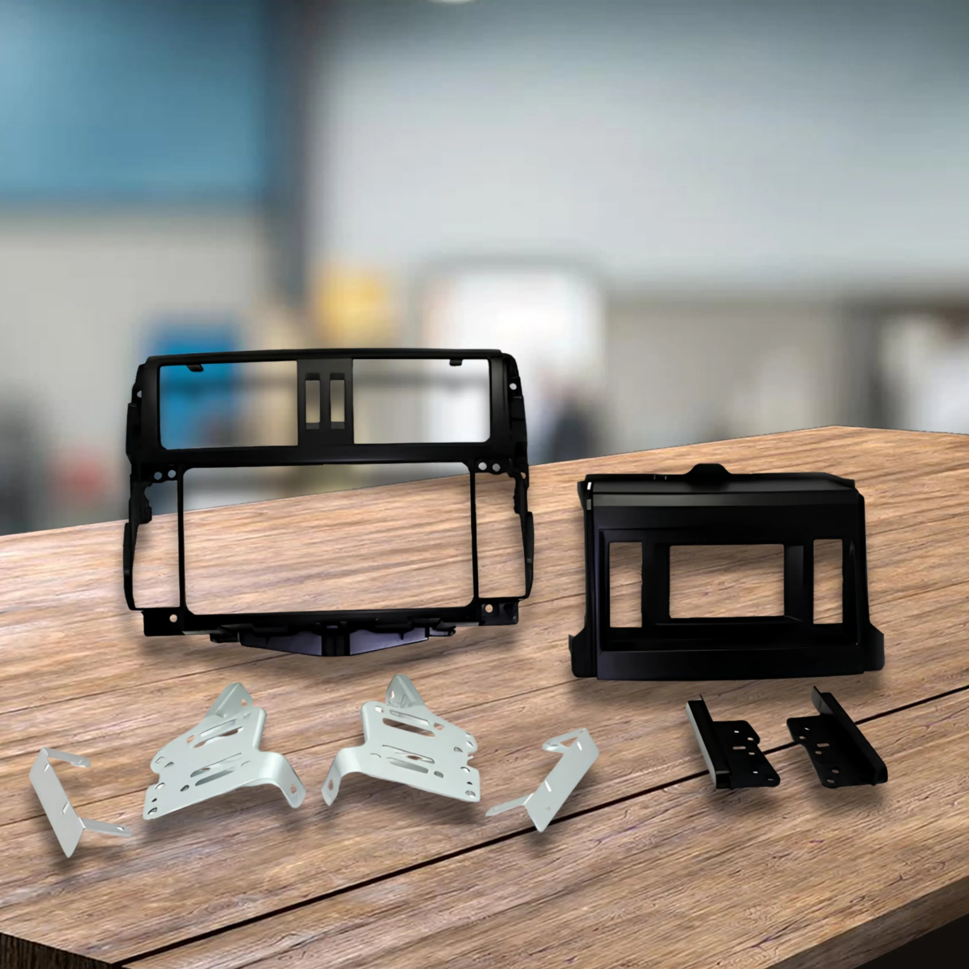 Stinger SFDTY02 Toyota Double DIN Radio Fascia Kit