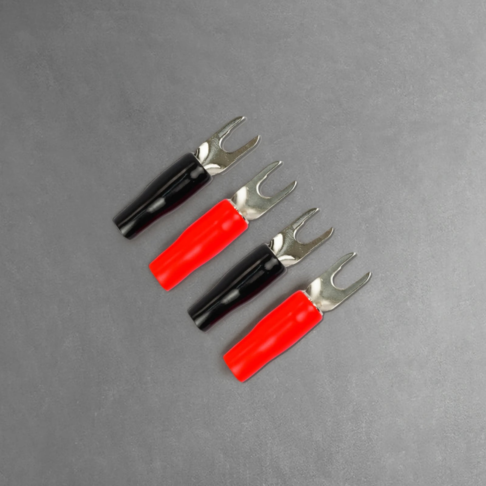 Stinger SPT5118 8 Gauge PRO Series Boot Fork #8 Spade Terminals