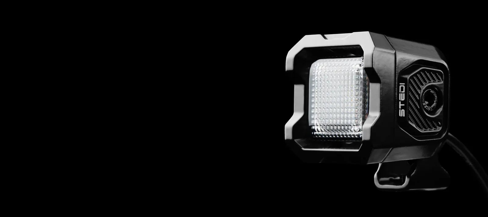 STEDI ST-04-G1-001 G1 Black Flood Work Light CREE XP-L2