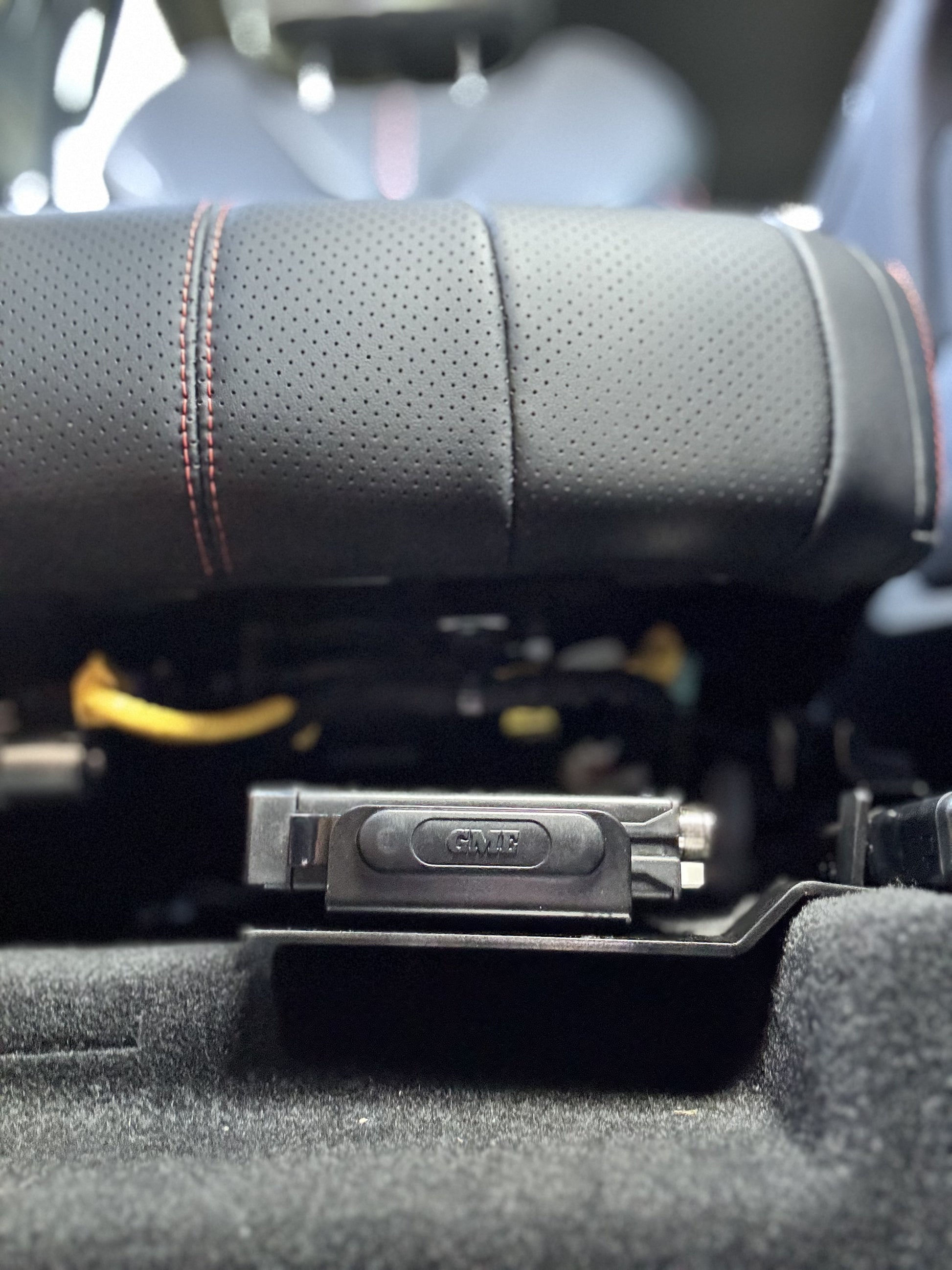 GMF4x4 239-RAD BYD Shark Under Seat Radio Bracket Oct 2024 - Current