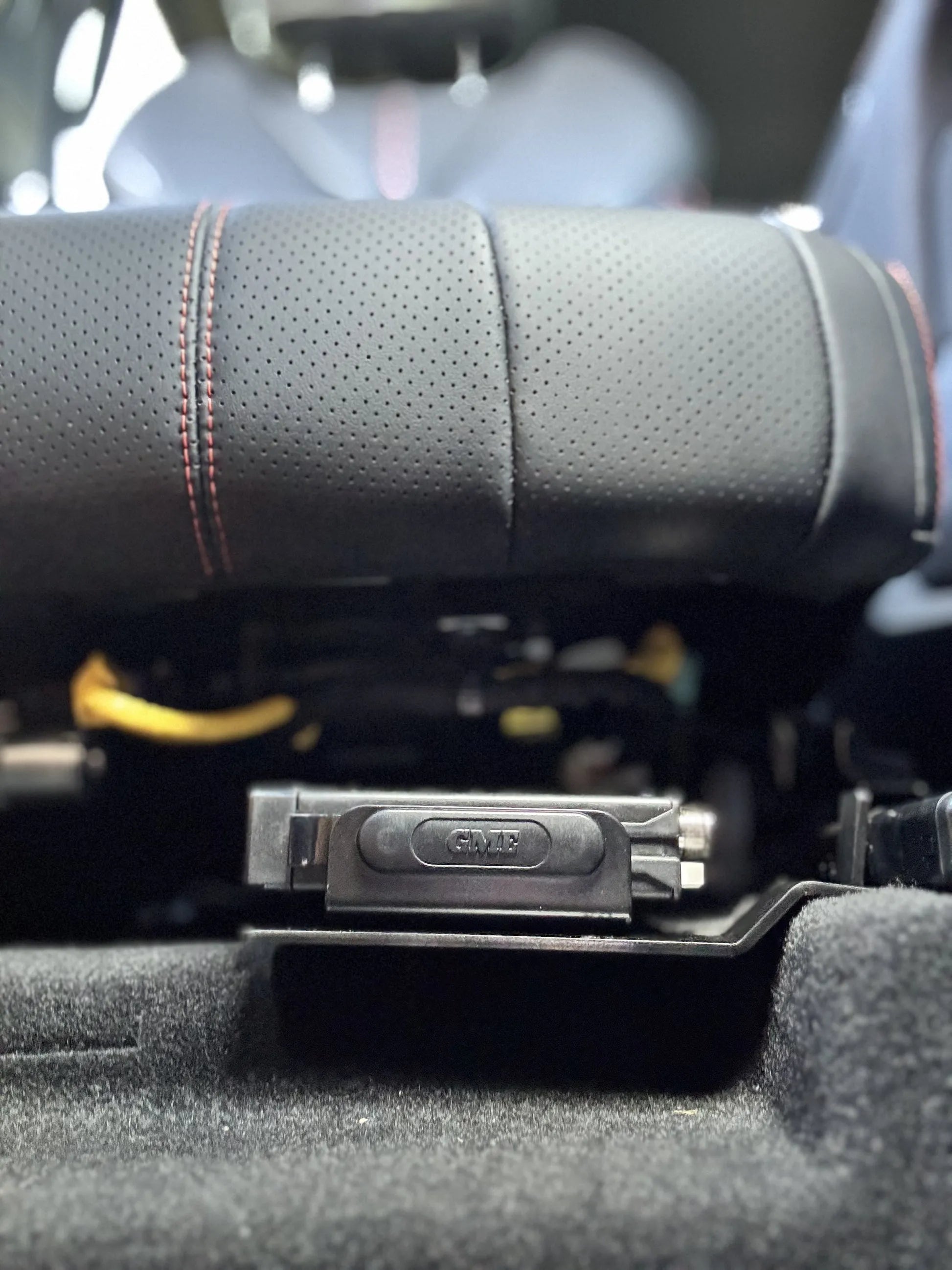 GMF4x4 239-RAD BYD Shark Under Seat Radio Bracket Oct 2024 - Current