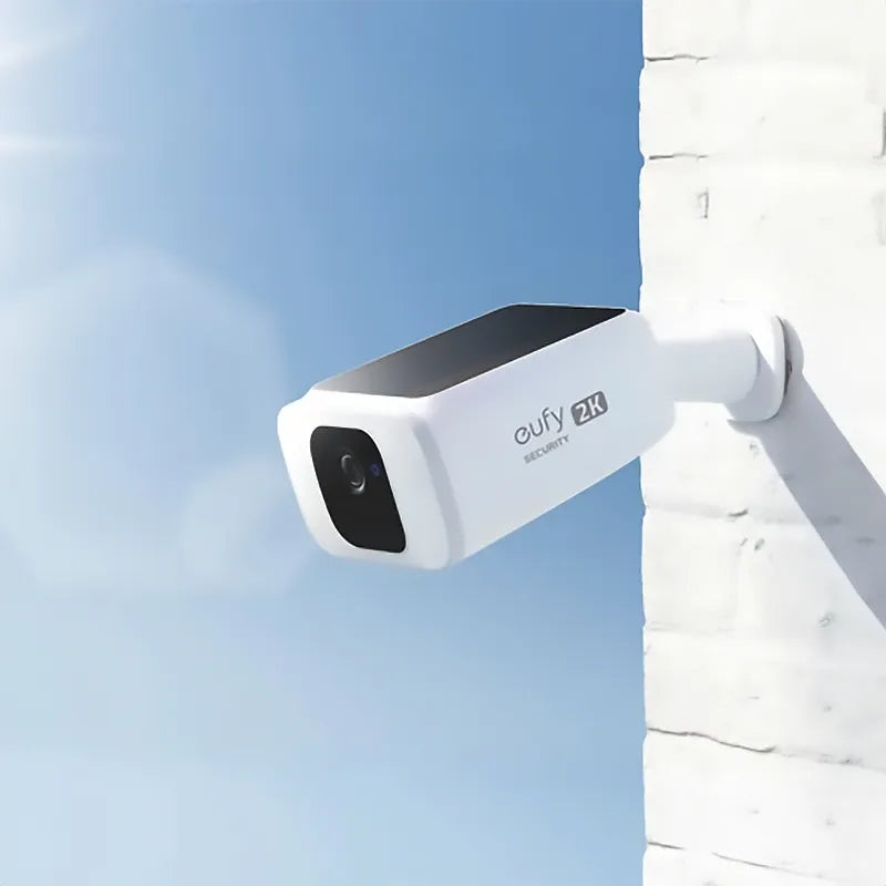 eufy T8124CW1 Wire-Free Spotlight Cam 2K Solar SoloCam S40