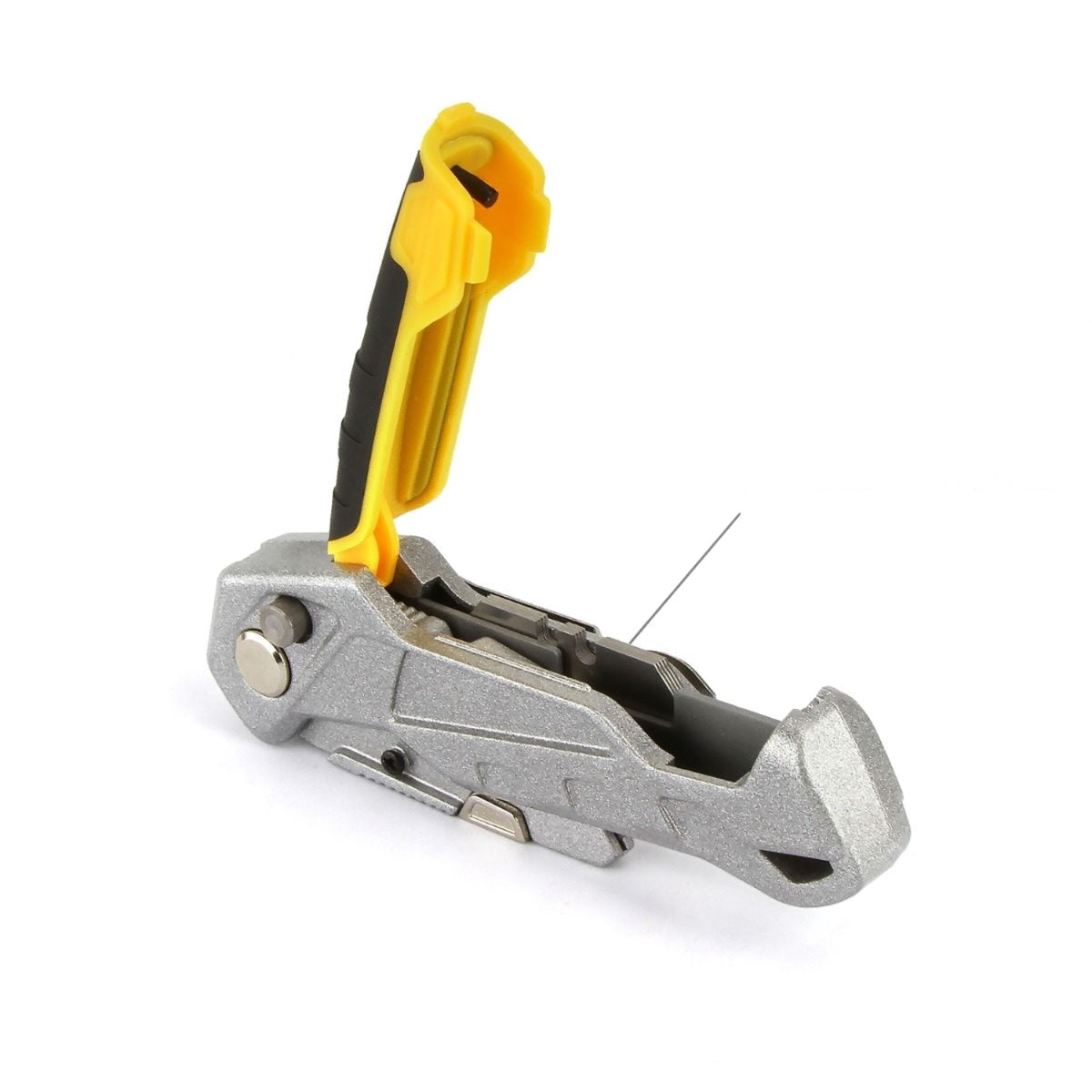 DNA WBC002 - Foldable Lock Back Utility Knife with 4 Spare SK5 Blades