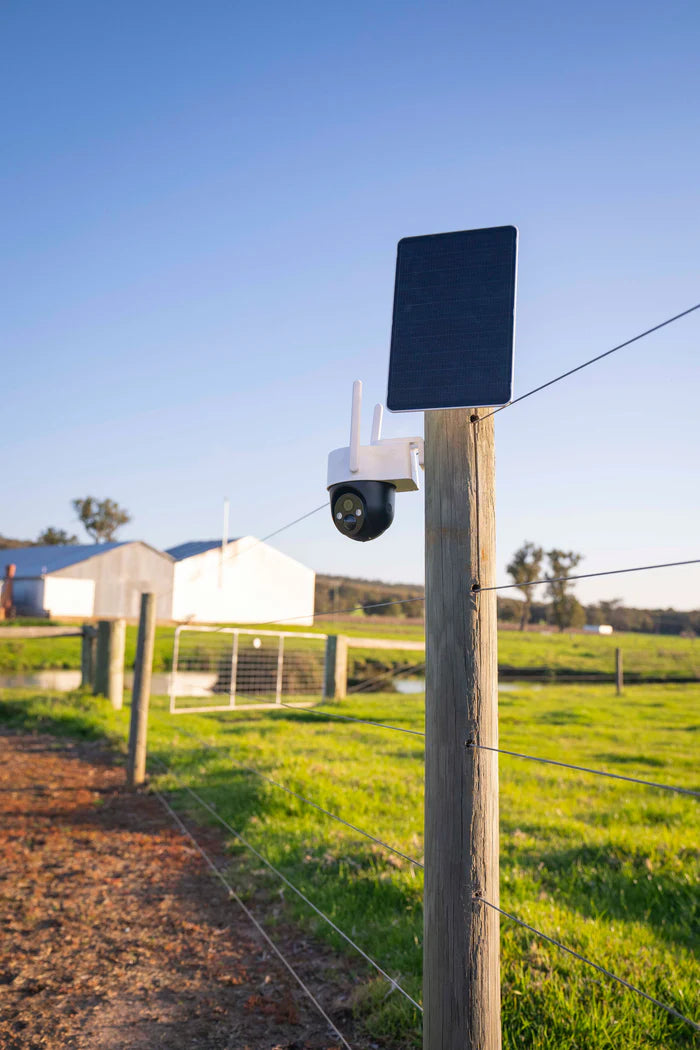 UNIDEN SOLO X2K 4G PRO KIT - 100% Wirefree 2K Pan & Tilt Outdoor Camera with Solar Panel and OnWatch Technology