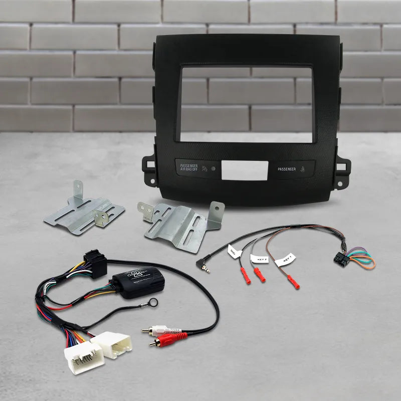 Aerpro FP9211K Double DIN Black Headunit Installation Kit Suit Mitsubishi Outlander 2007 - 2010 (NON-AMPLIFIED)