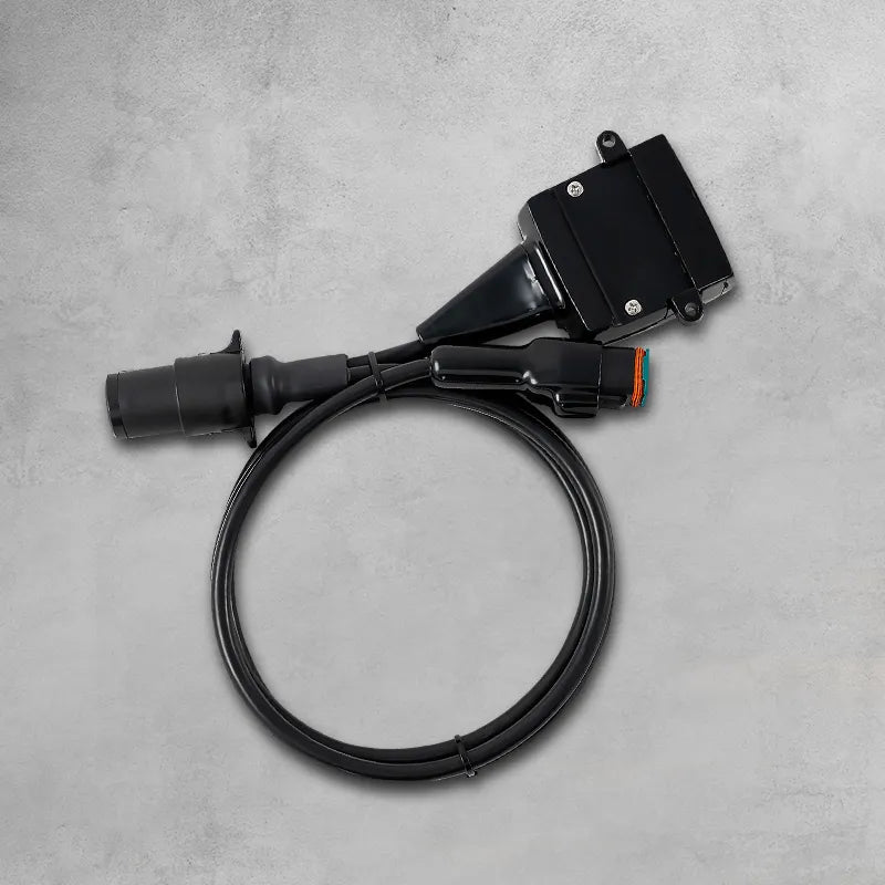 Elecbrakes A 7SR-12 Plug and Play Adapter -  7 Small Round to 12 Flat Socket