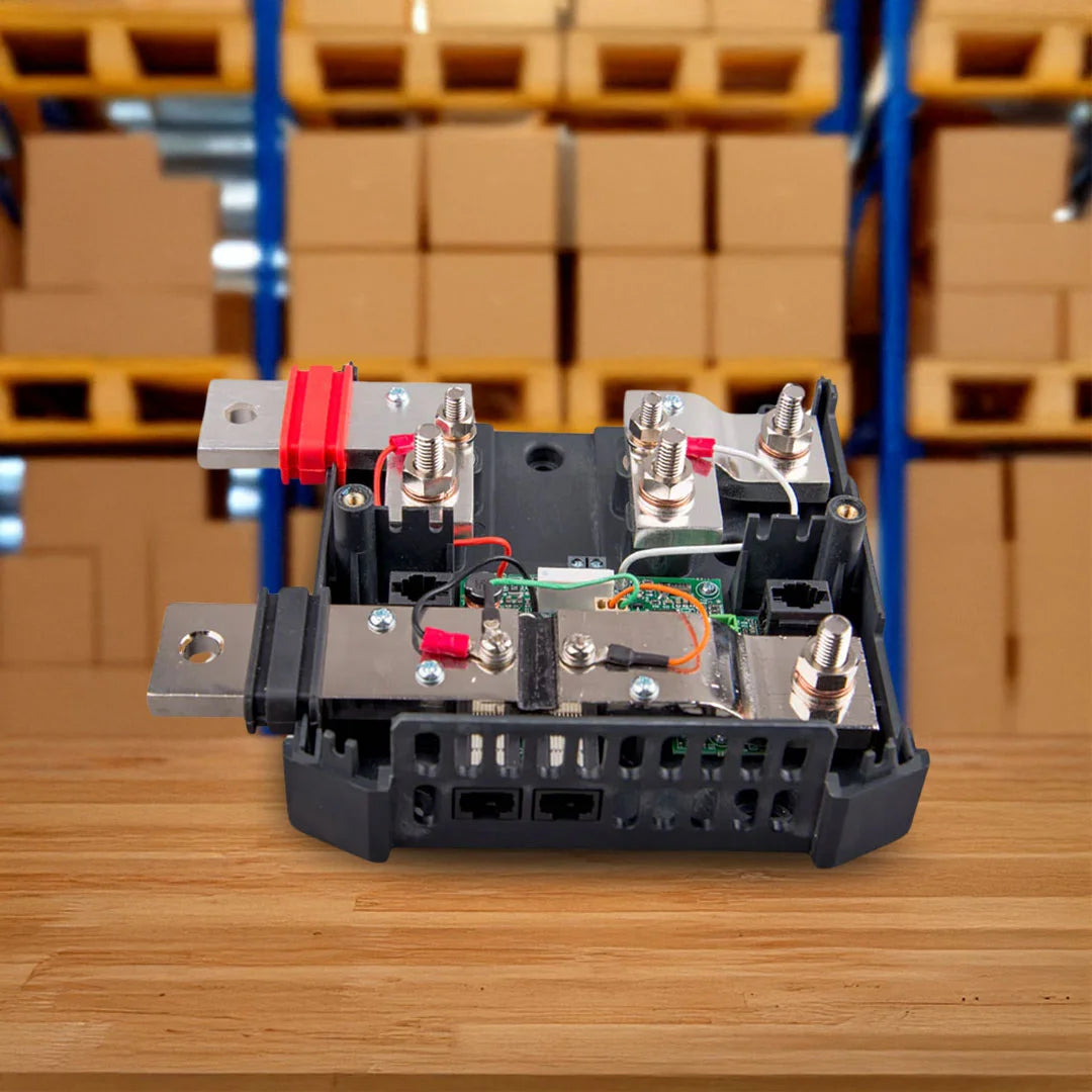 Victron Energy LYN040102110  Lynx Shunt VE.Can (M10)