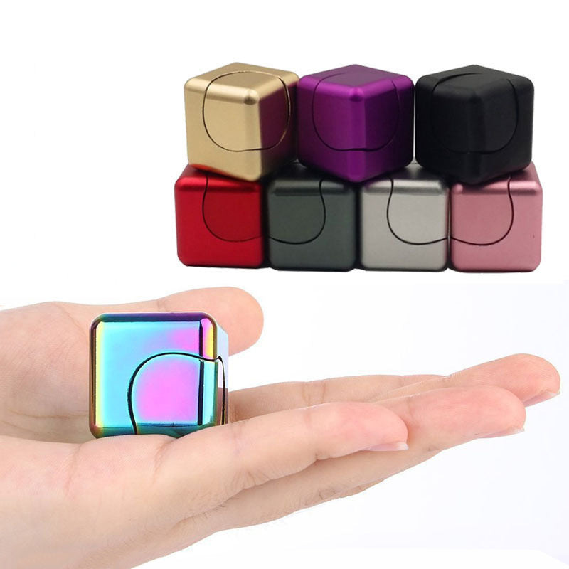 ADHIX ADXAPEX - Small Square Dice Fingertip Gyro Metal Magic Finger Fidget Spinner Cube